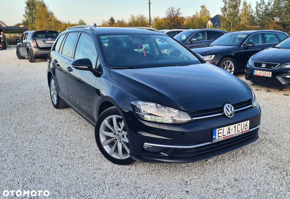 Volkswagen Golf - 24