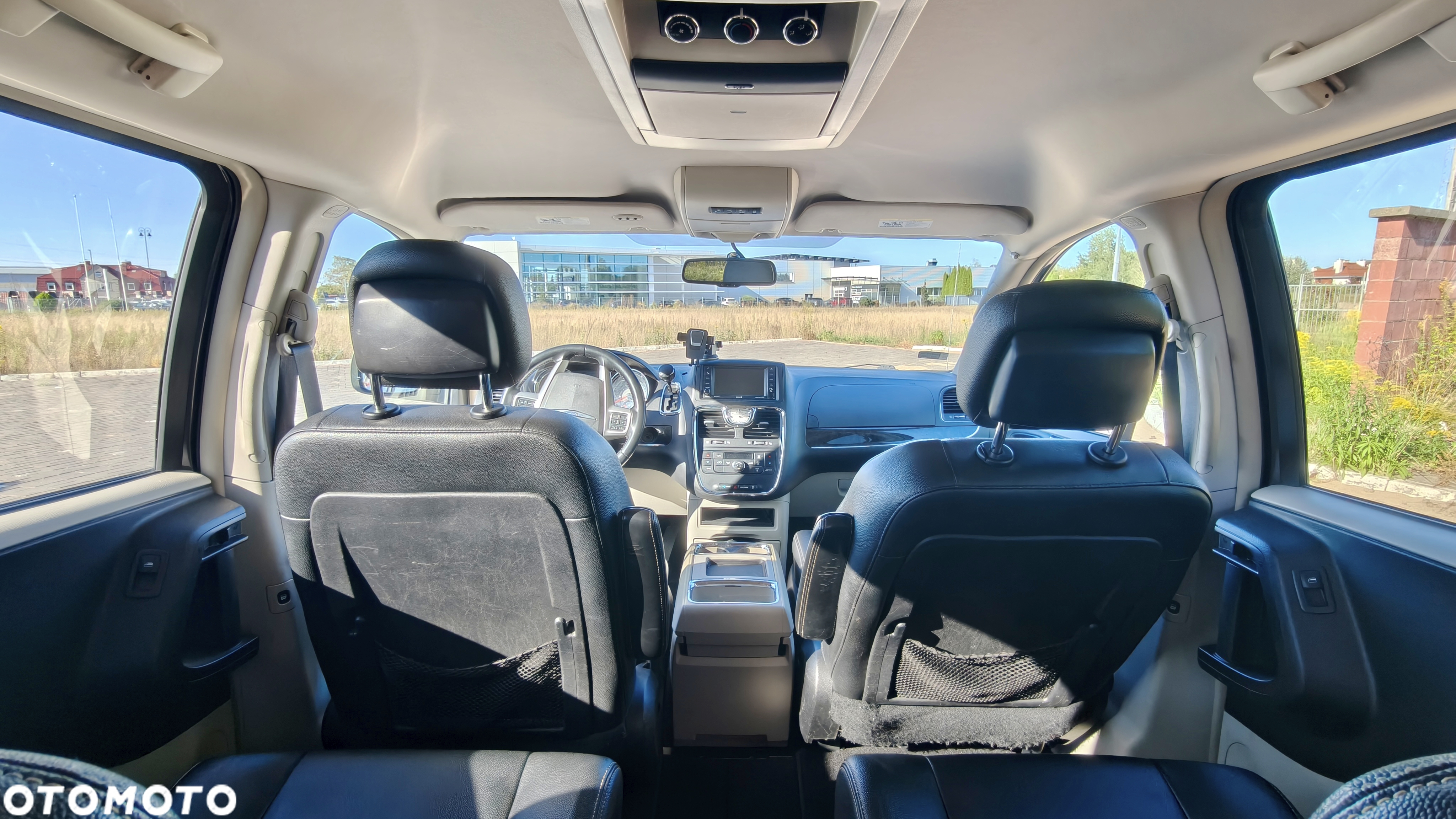 Chrysler Town & Country 3.6 Touring - 16
