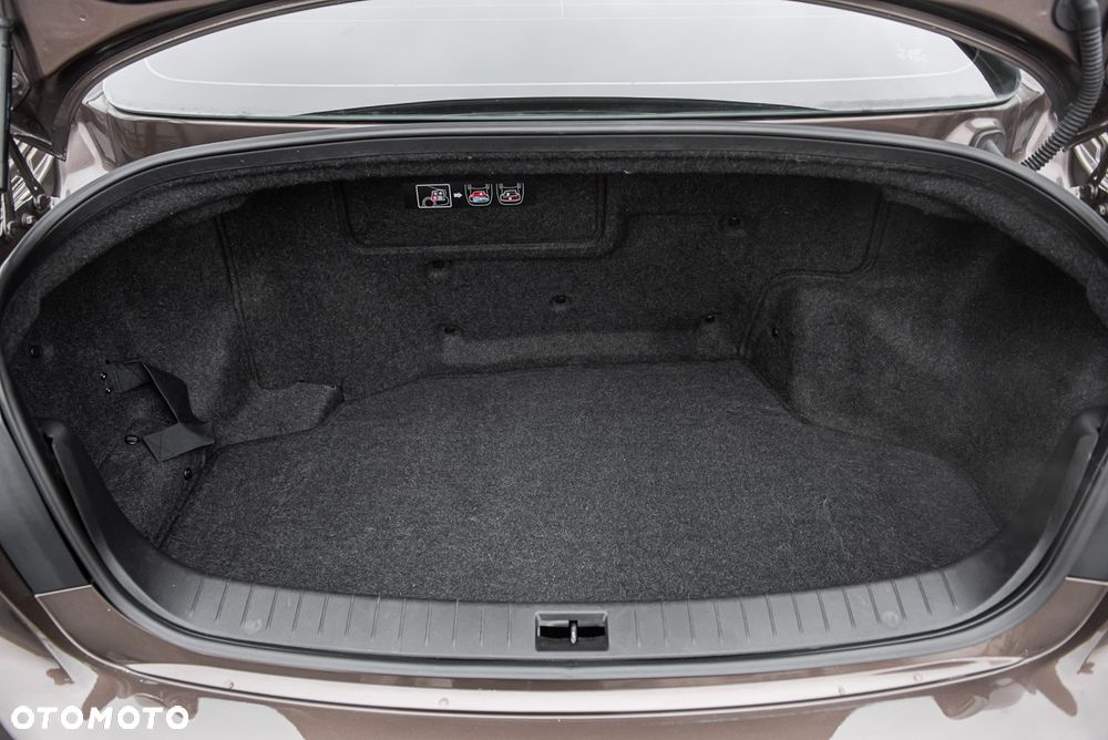 Infiniti Q50 Q50S Hybrid Sport Tech AWD - 32