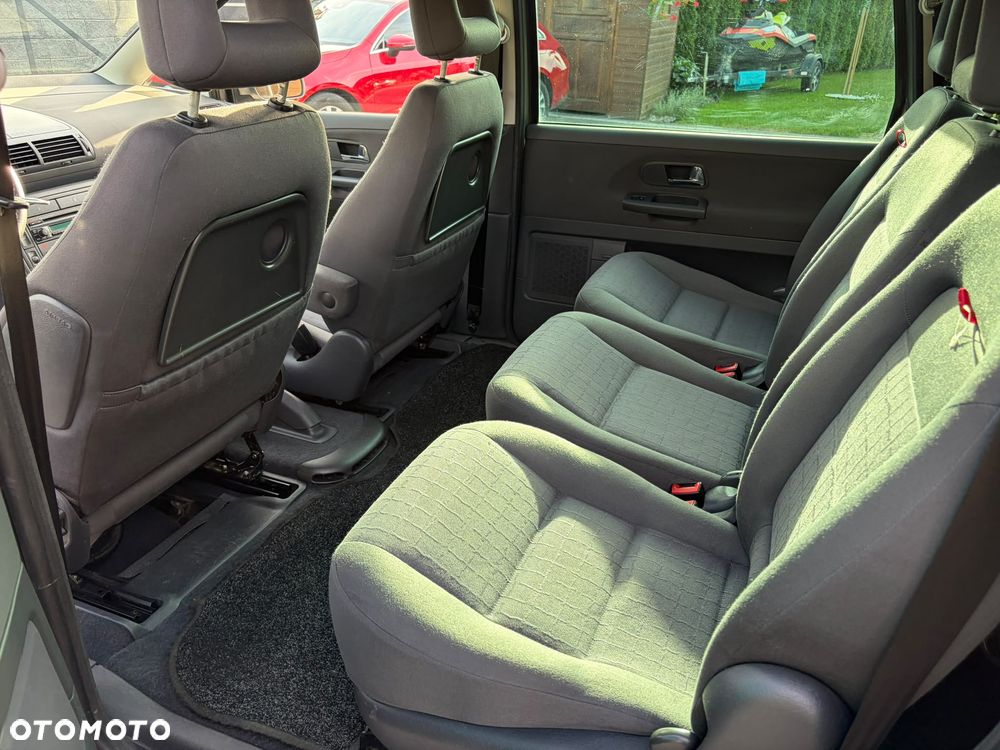 Seat Alhambra 1.8 20V Turbo Sport - 27