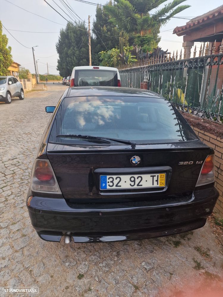 BMW 320 d Sport Edition Automatic - 3