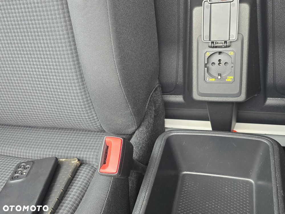 Volkswagen CADDY - 23