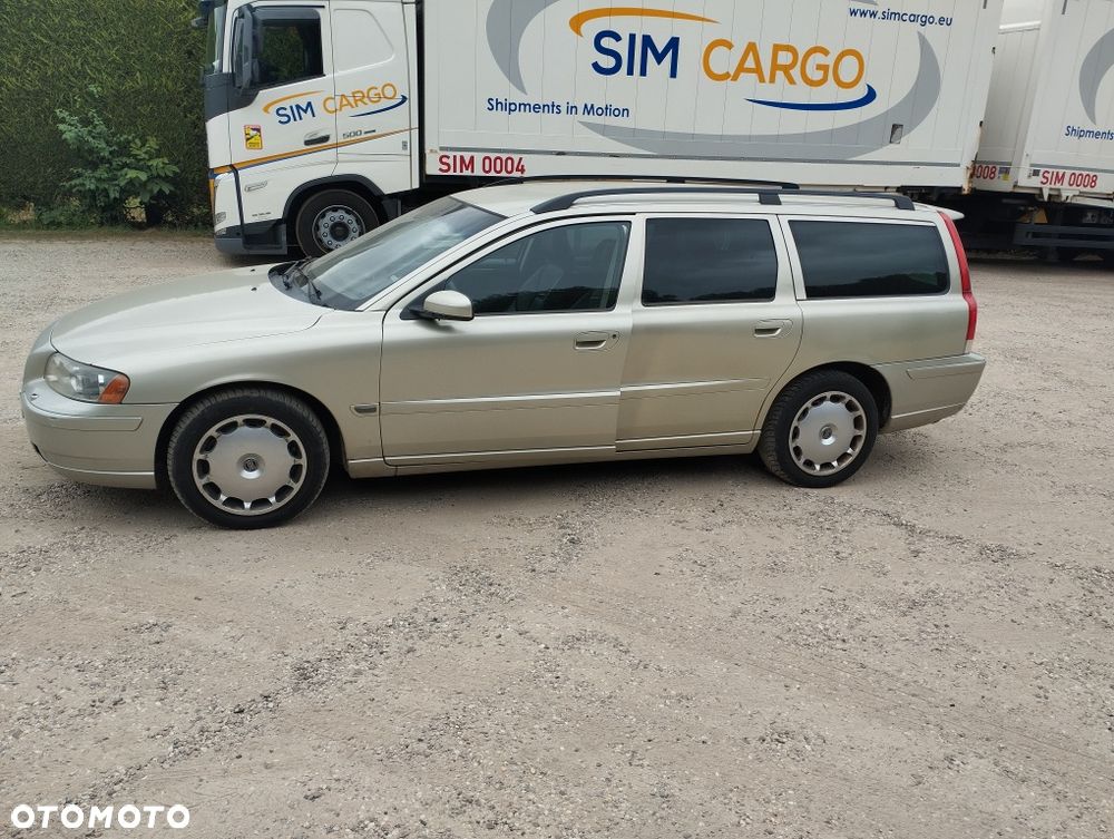 Volvo V70 - 1