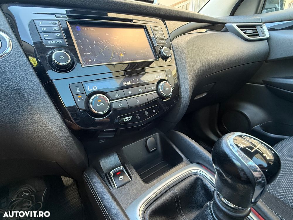 Nissan Qashqai 1.6 DCI ALL-MODE 4x4i TEKNA - 32