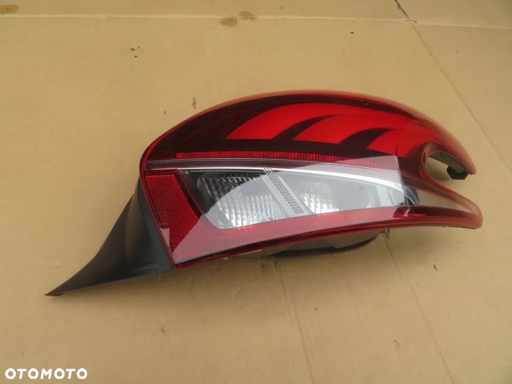 LAMPA TYŁ PRAWA PEUGEOT 208 I LIFT LED 16-19R DEMONTAŻ KRAKÓW - 4