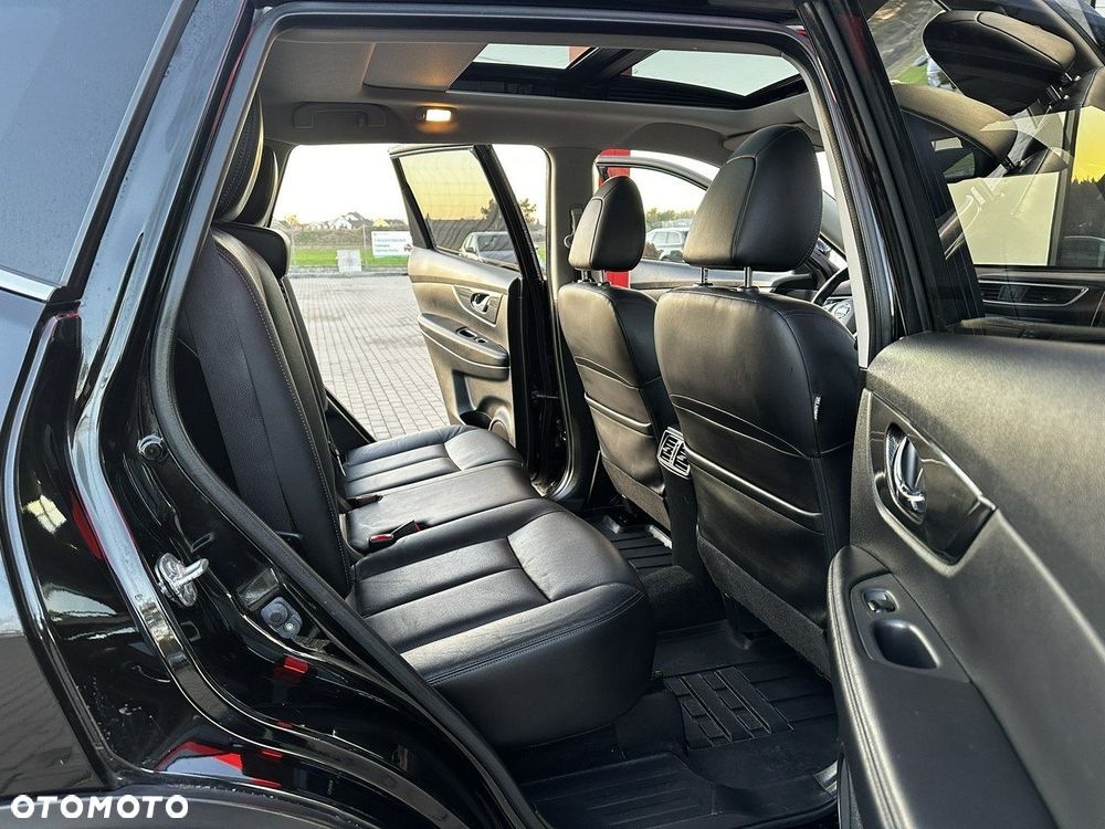 Nissan X-Trail 1.6 DCi Tekna 4WD - 18