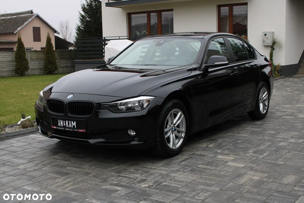 BMW Seria 3 - 12