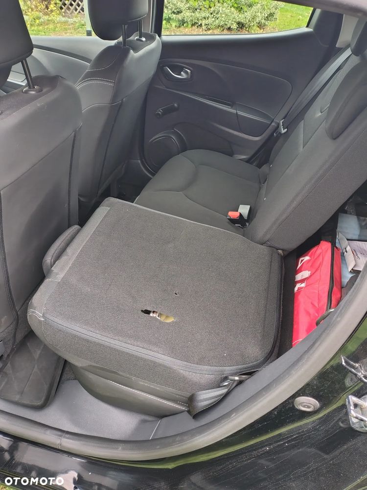 Renault Clio 1.2 16V Alize - 17