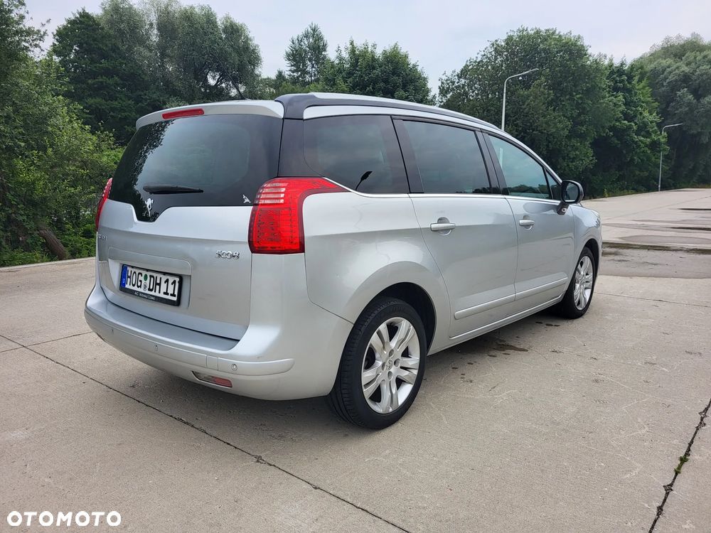 Peugeot 5008 - 7