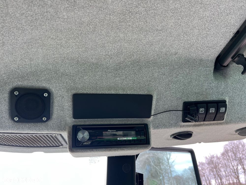 Deutz-Fahr 5100c - 23