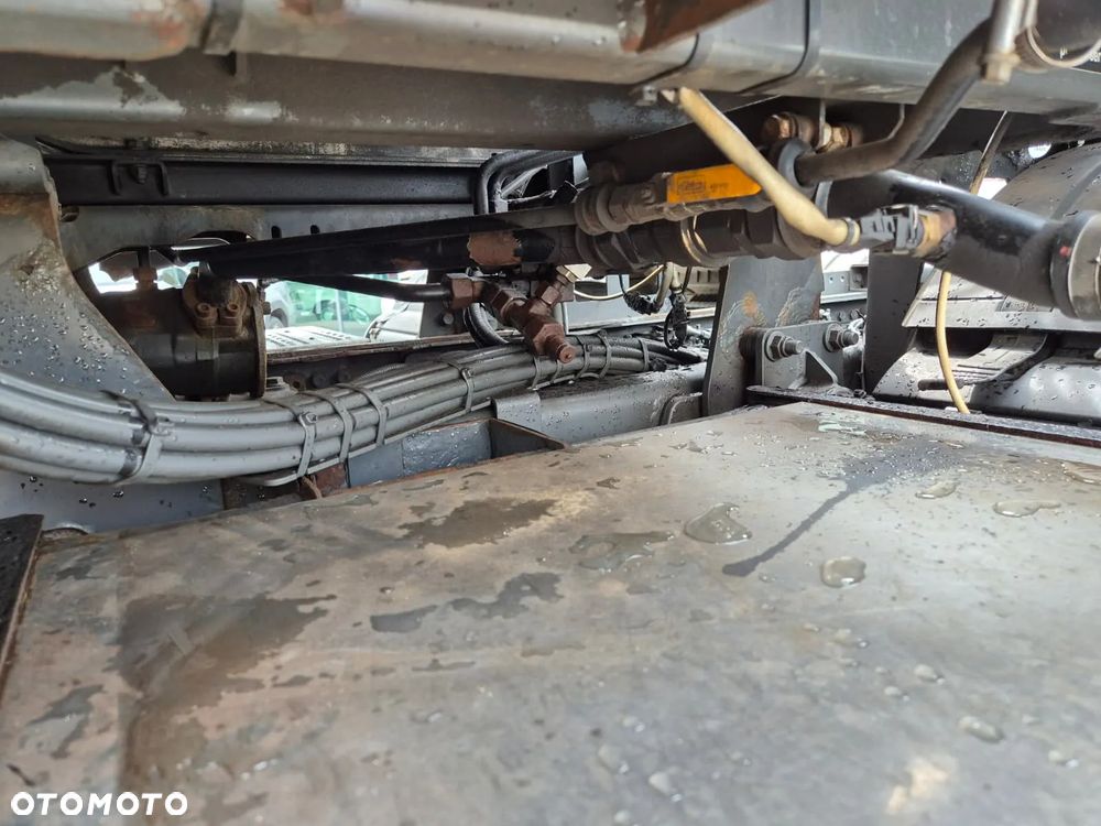 Mercedes-Benz Actros 4163 8X4 / SUPER STAN / MOCNY CIĄGNIK / UNIKATOWY / SERWISOWANY / BEZWYPADKOWY / EURO 6 / OKAZJA! - 13