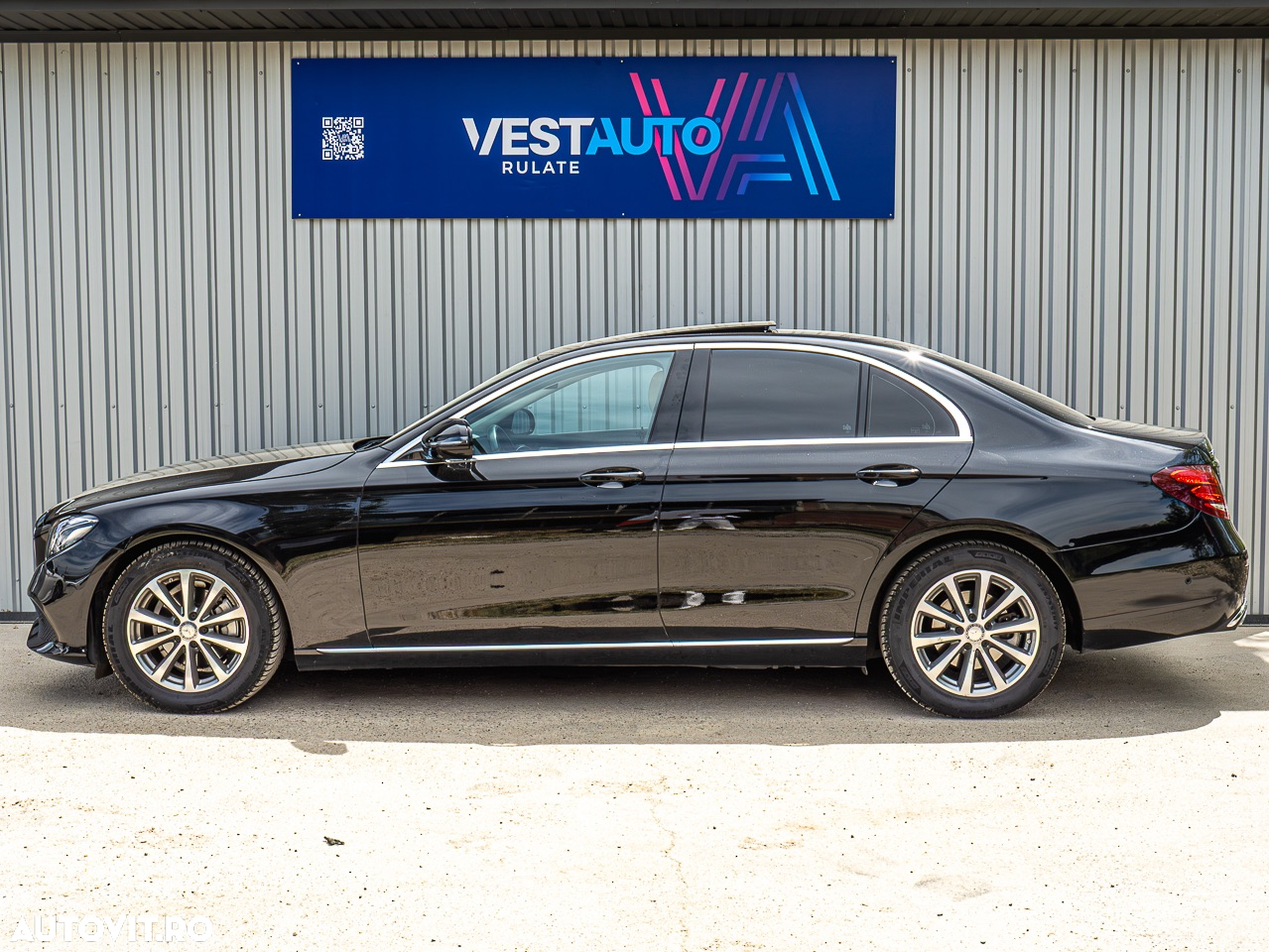 Mercedes-Benz E 220 d 9G-TRONIC Exclusive - 15
