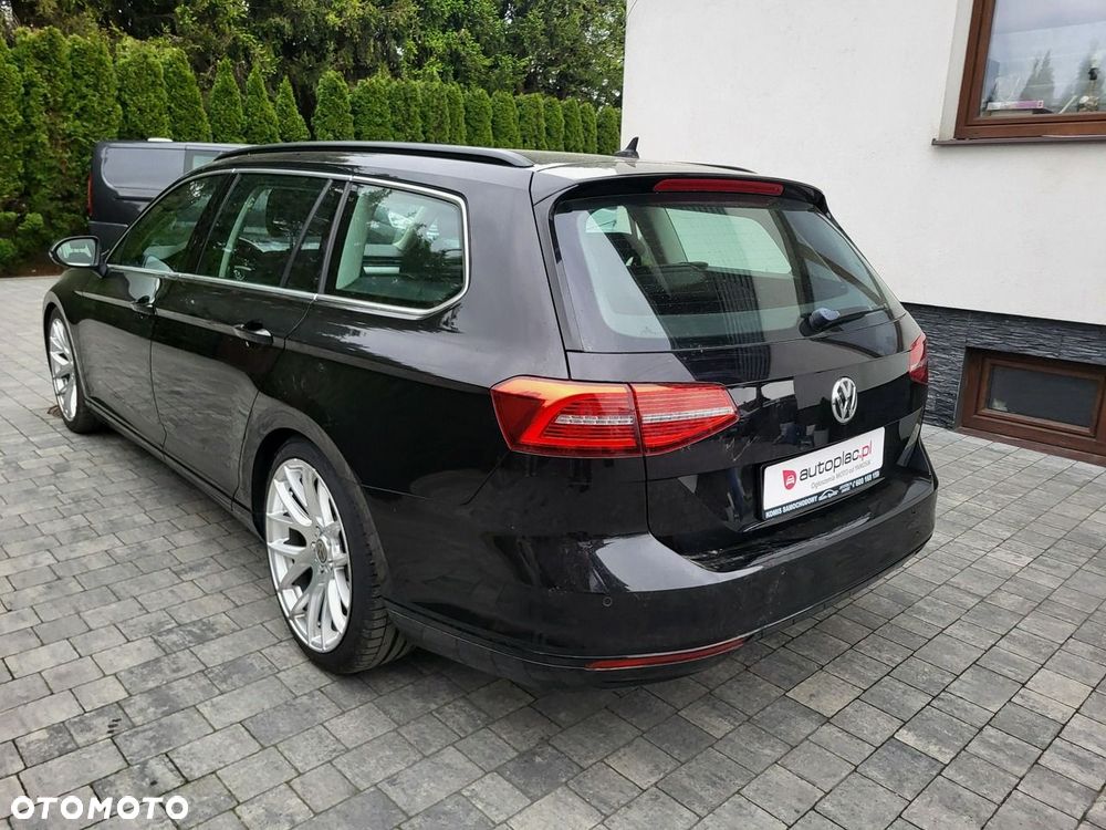 Volkswagen Passat - 9