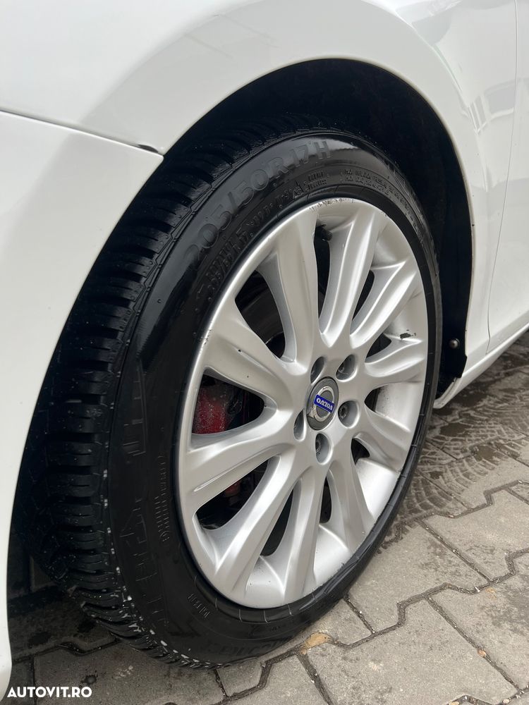 Volvo V40 D2 Basic - 8