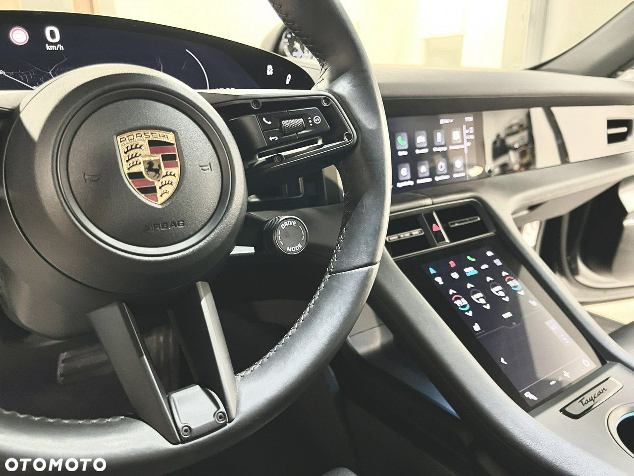 Porsche Taycan Sport Turismo Performance Plus - 35