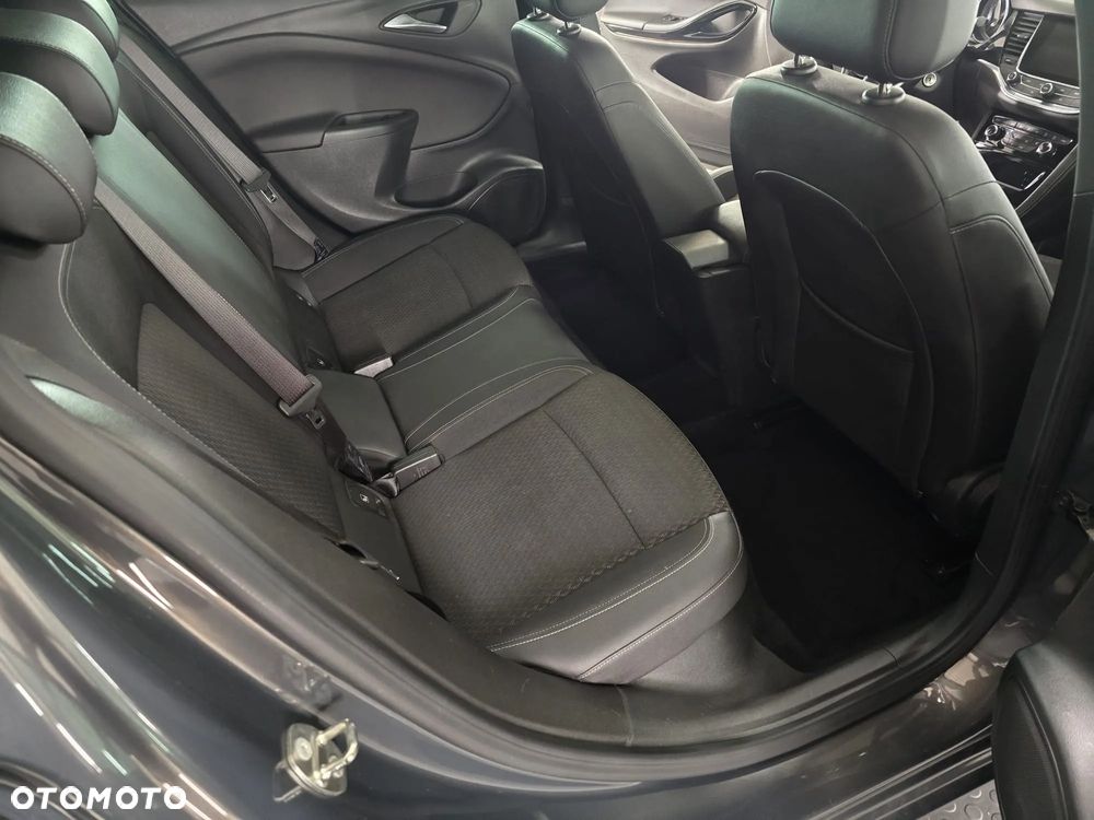 Opel Astra 1.6 BiTurbo D (CDTI) Start/Stop Innovation - 30