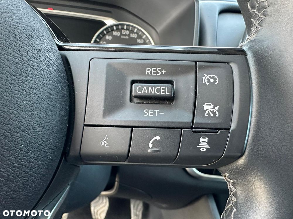Nissan Qashqai 1.3 DIG-T Acenta - 11