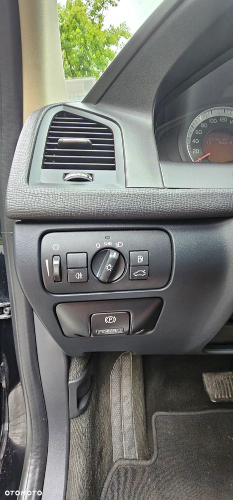 Volvo XC 60 D5 AWD Summum - 20