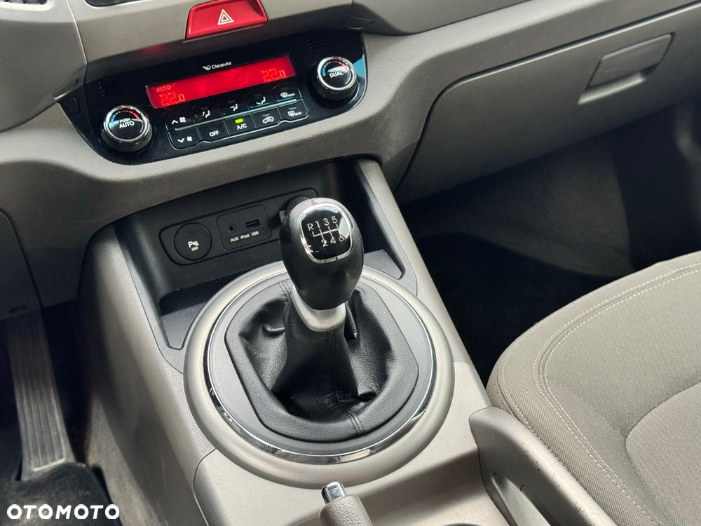 Kia Sportage - 25