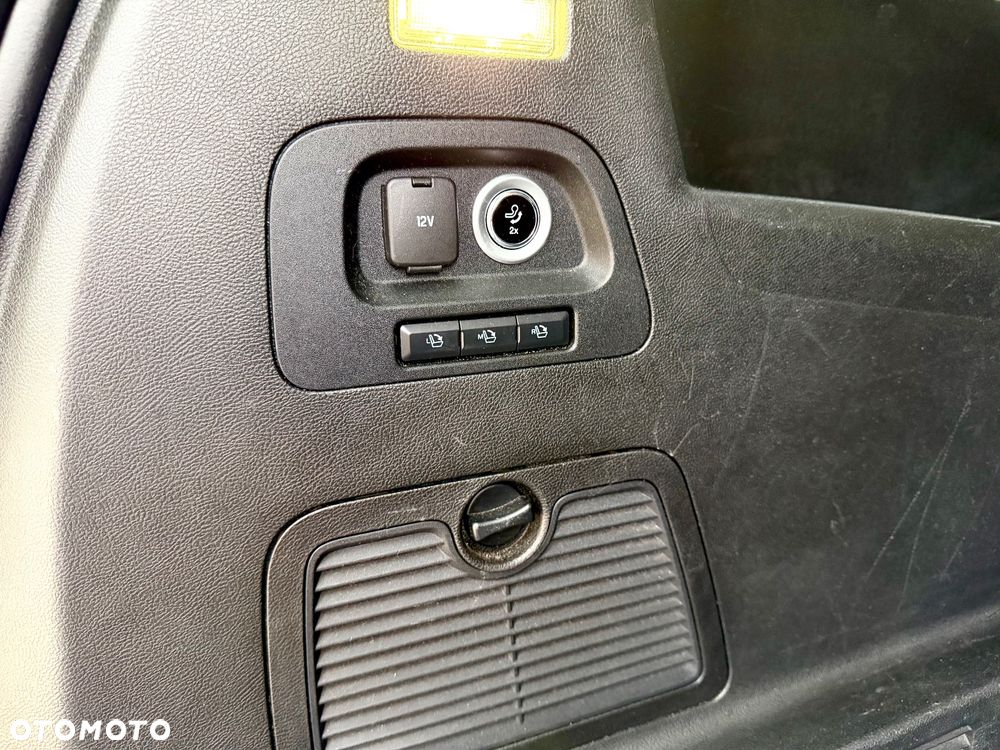 Ford S-Max 2.0 TDCi Titanium PowerShift - 20