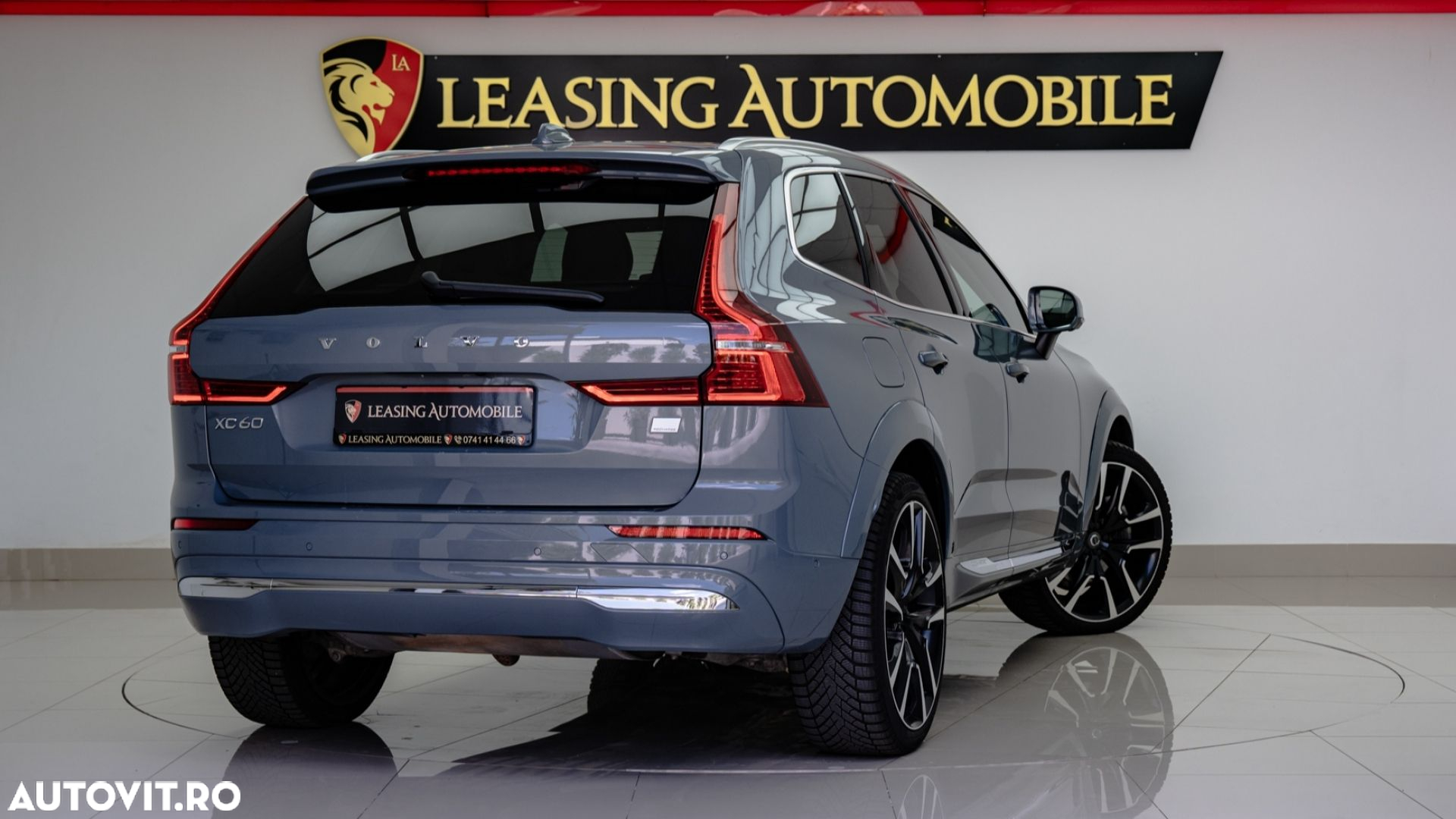 Volvo XC 60 Recharge T8 Twin Engine eAWD Inscription - 5