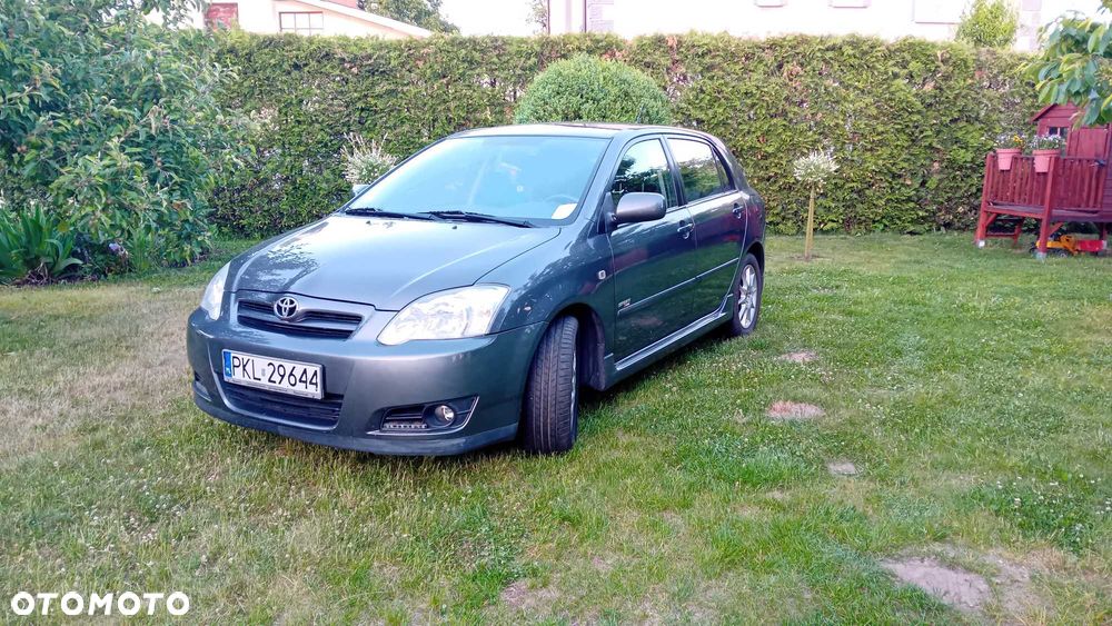 Toyota Corolla - 5
