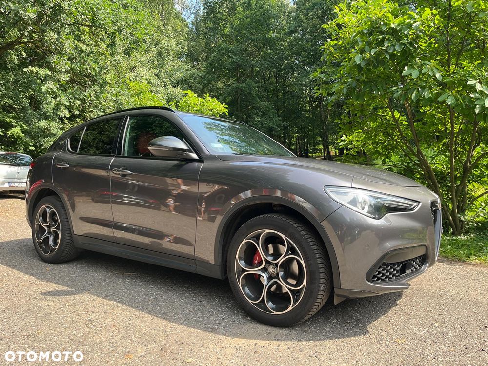 Alfa Romeo Stelvio 2.0 Turbo B-Tech Edition Q4 - 14