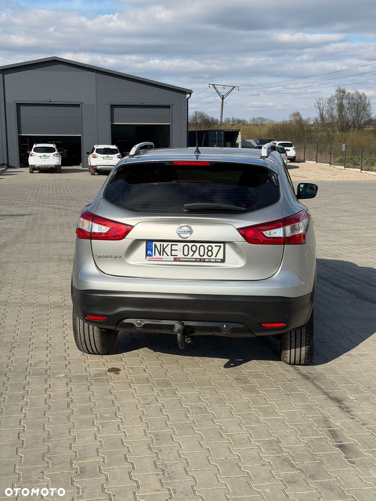 Nissan Qashqai 1.6 DIG-T N-Vision - 10