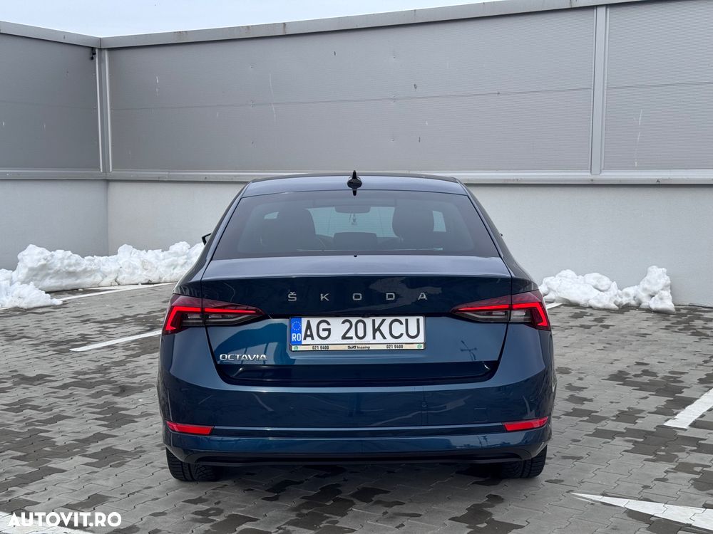 Skoda Octavia 2.0 TDI DSG Style - 10