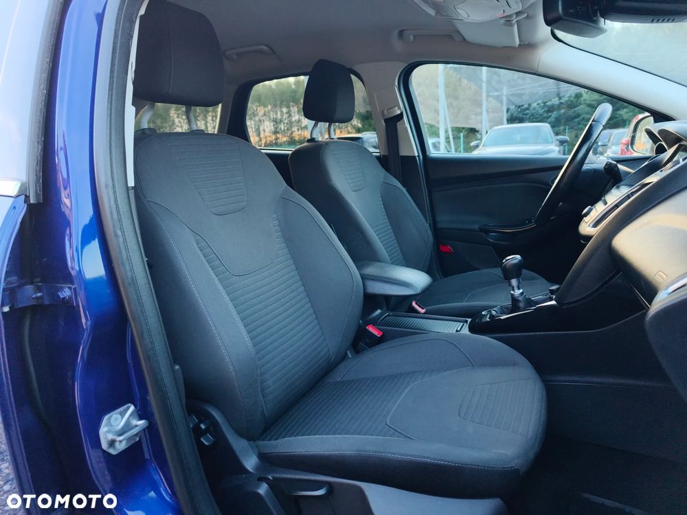 Ford Focus - 16