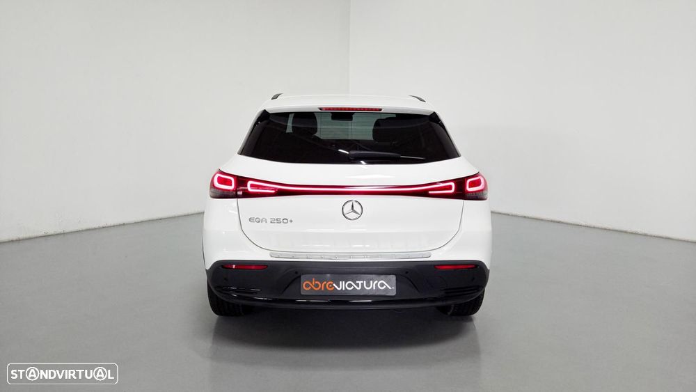 Mercedes-Benz EQA 250+ Progressive - 6