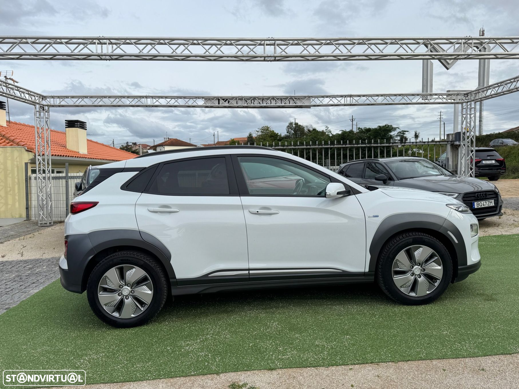 Hyundai Kauai EV 64.8 kWh Premium - 2