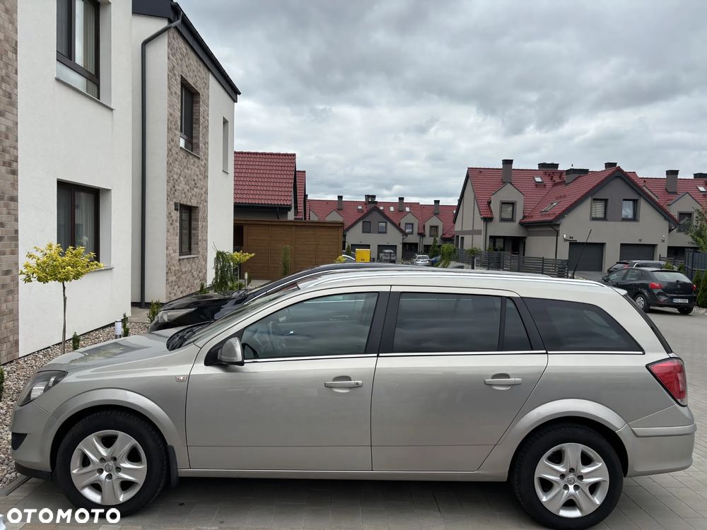Opel Astra 1.6 - 5