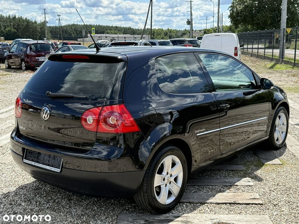 Volkswagen Golf - 14
