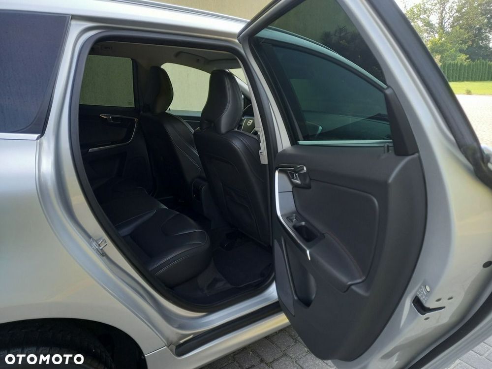 Volvo XC 60 D3 Ocean Race - 21