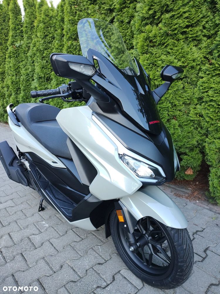 Honda NSS - 2