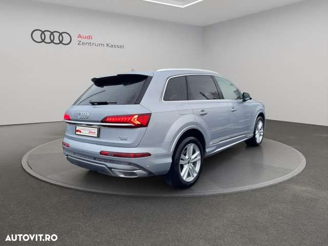 Audi Q7 - 7