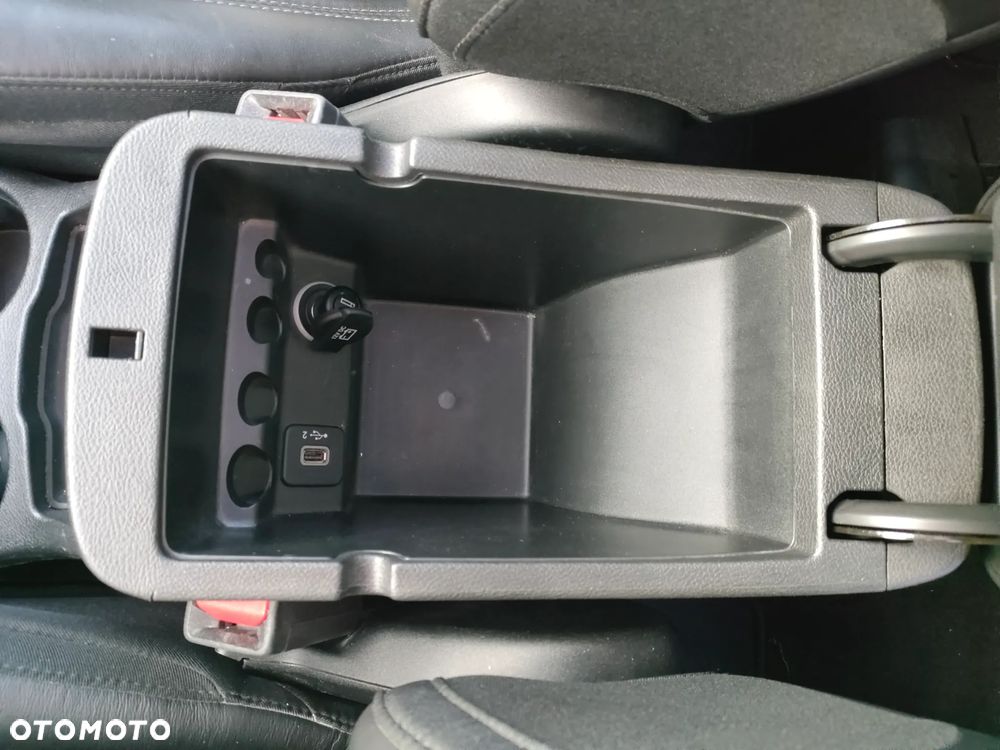 Jeep Cherokee 3.2 V6 Active Drive I Limited - 29