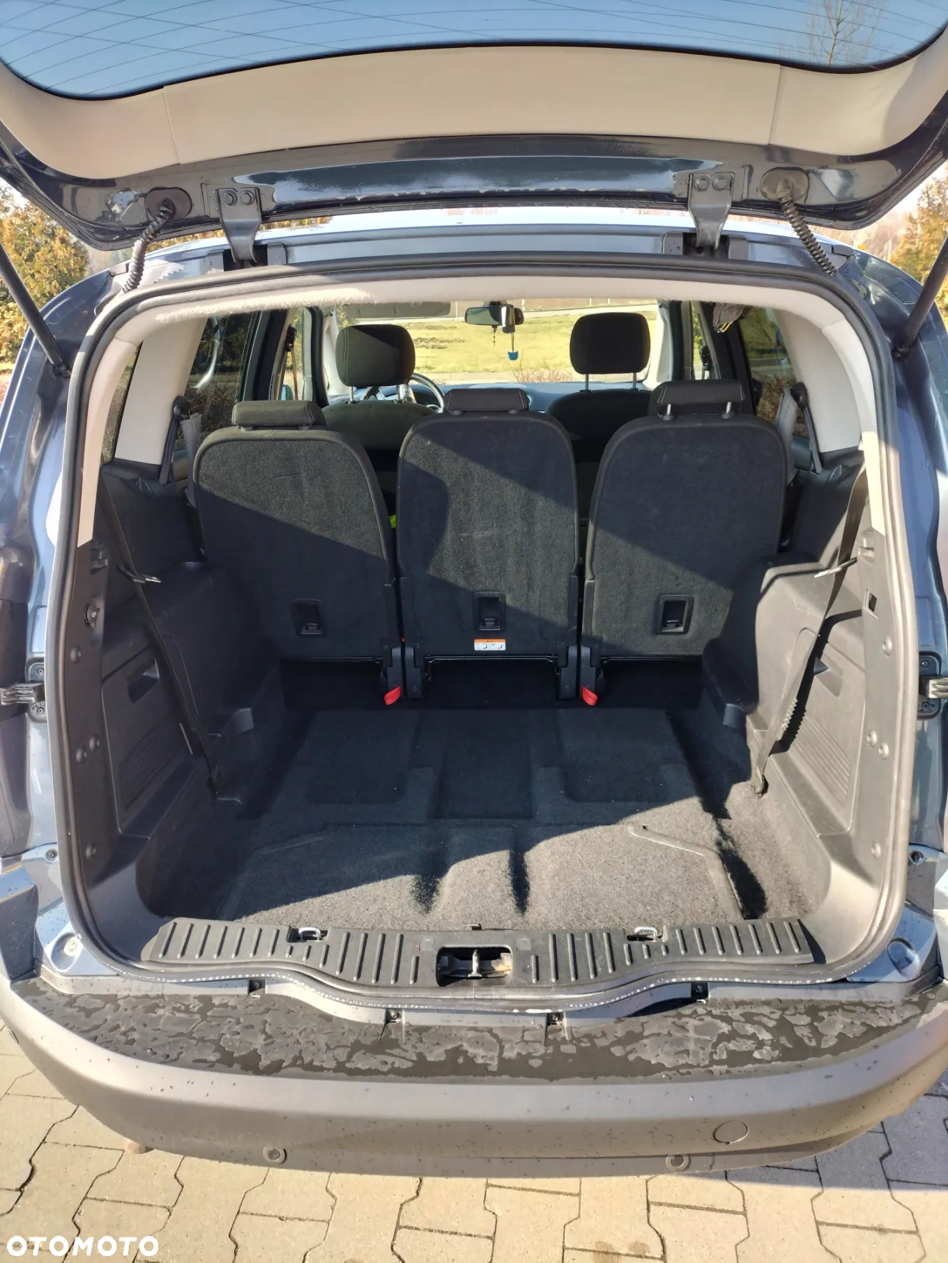 Ford S-Max 2.0 TDCi Trend - 12