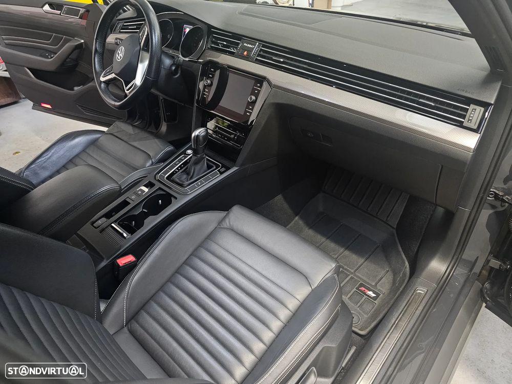 VW Passat Alltrack 2.0 TDI SCR 4Motion DSG - 9