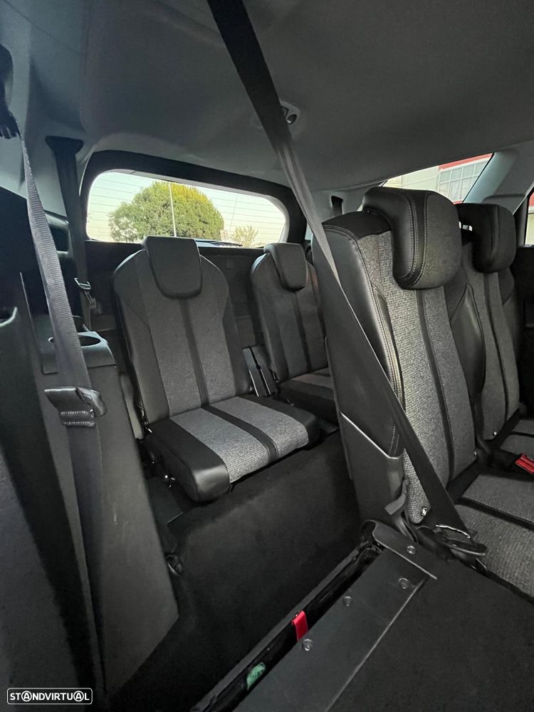 Peugeot 5008 BlueHDI 130 EAT8 Allure Pack - 13