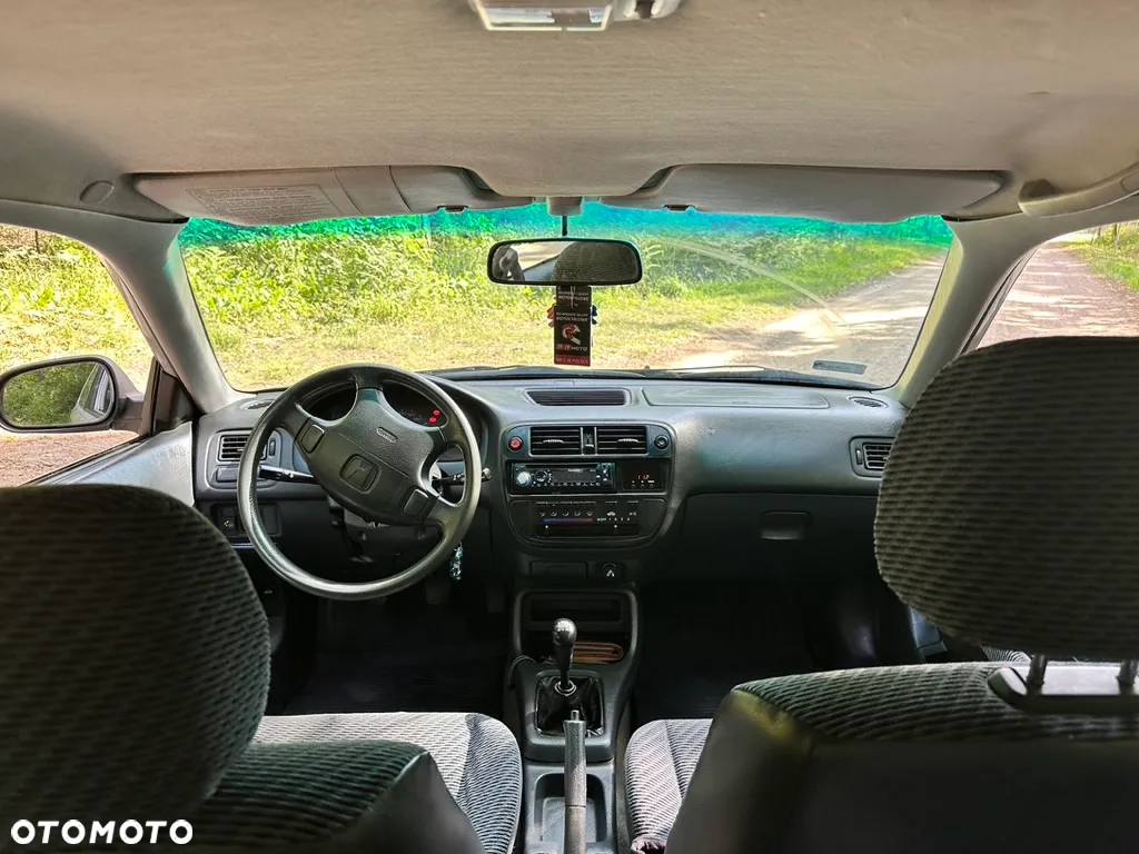 Honda Civic 1.4i S - 9