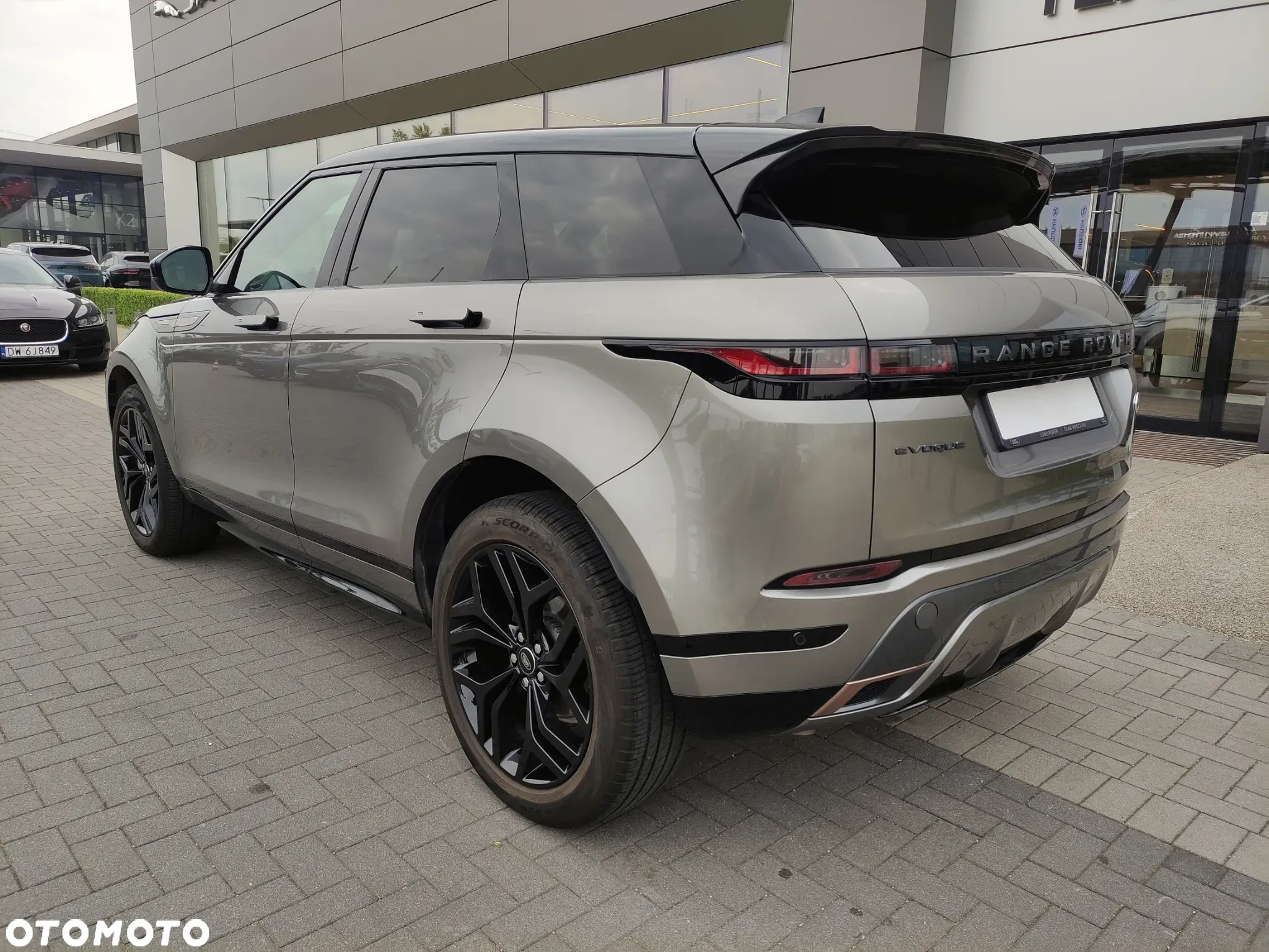 Land Rover Inny - 4