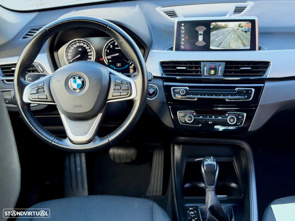 BMW X1 25 e xDrive Corporate Edition - 5