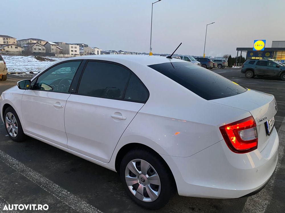 Skoda RAPID 1.0 TSI Avantaj - 32