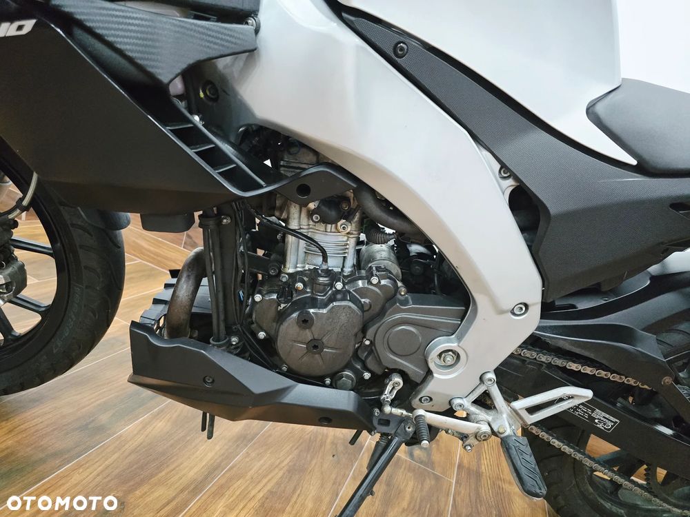 Aprilia Tuono - 26