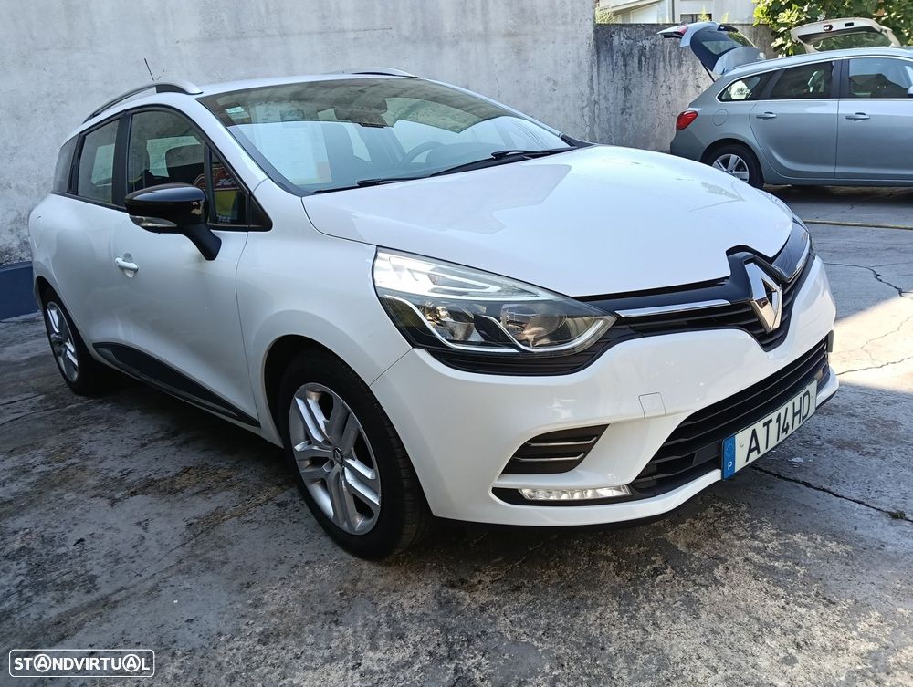 Renault Clio Sport Tourer 1.5 dCi Dynamique S - 6