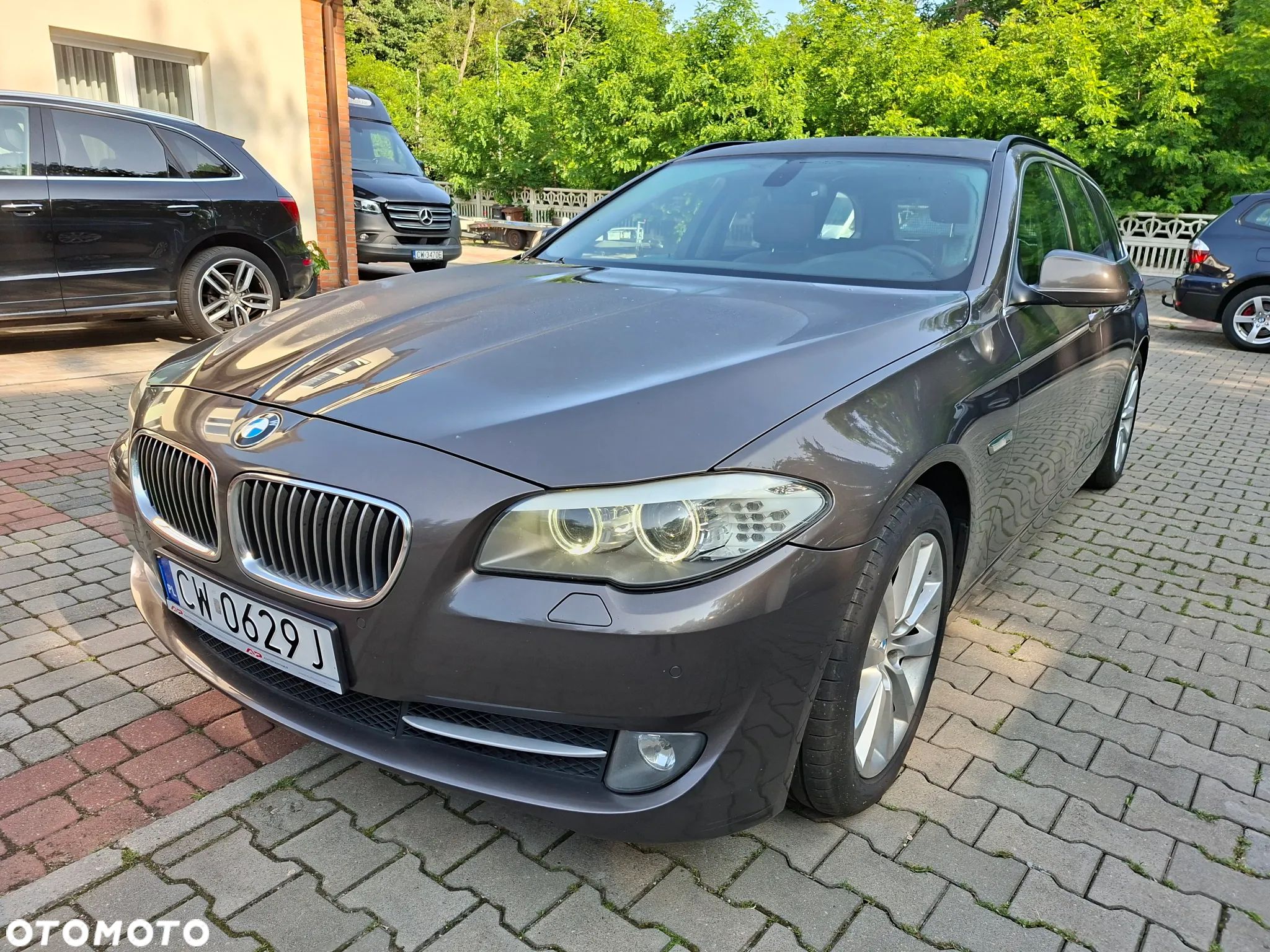 BMW Seria 5 520d Touring - 1
