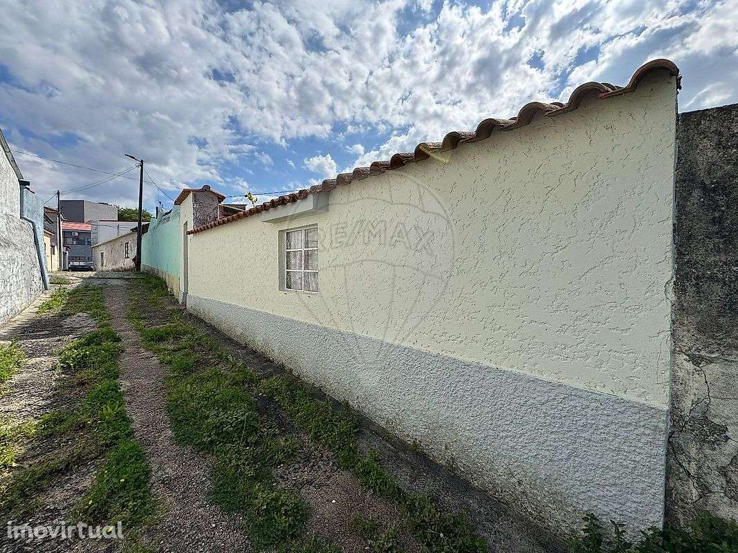 Moradia T5 para venda - Grande imagem: 2/13