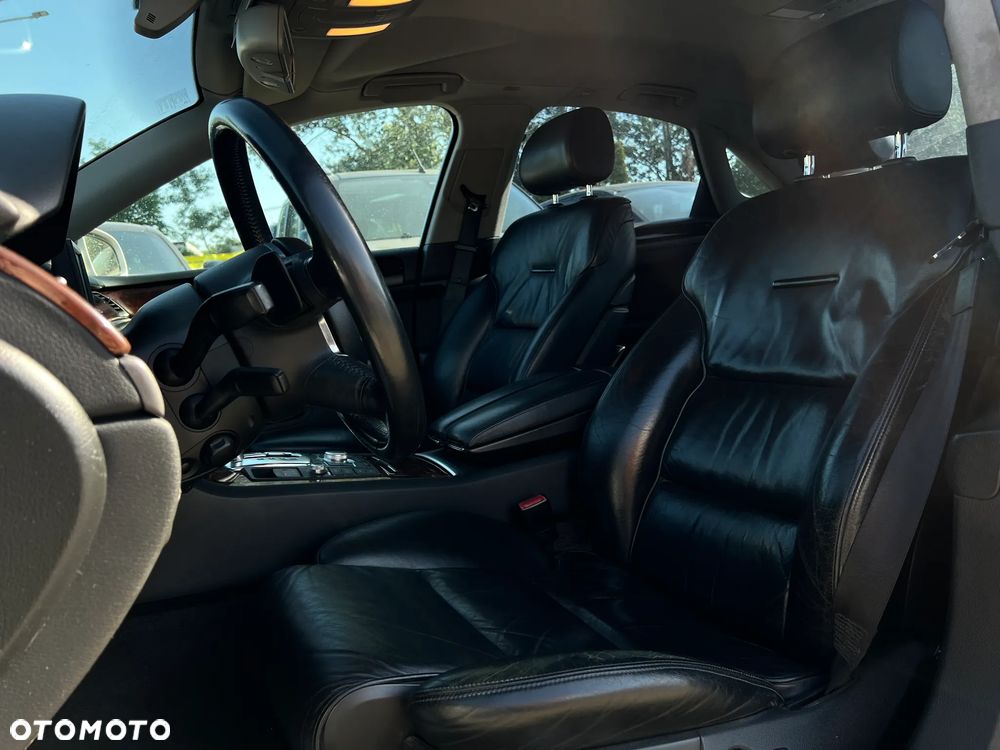 Audi A8 - 13